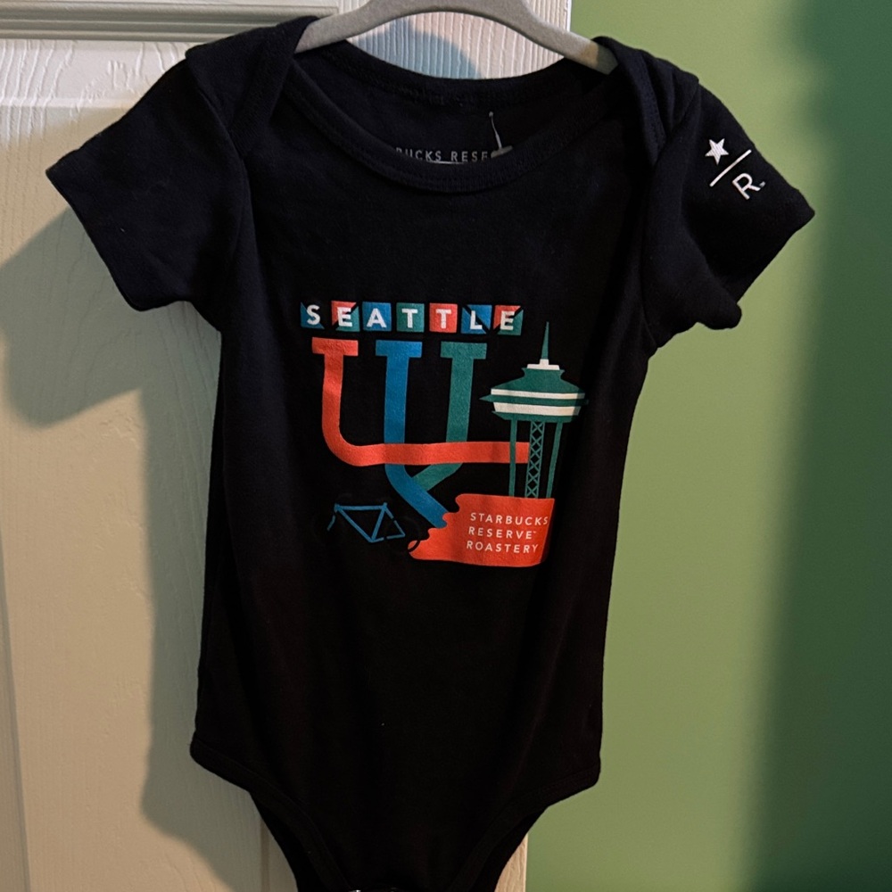 STARBUCKS ⭐️Seattle RESERVE Roastery infant onesie 100% cotton. 12-18 months
